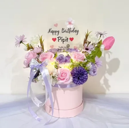 Bloom Box Akrilik Ucapan Ulang Tahun Pondok Gede